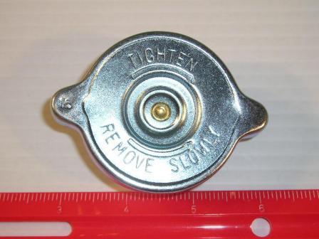 16lb. Radiator Cap. Correct reproduction to OEM / Concourse. (discount Exempt)