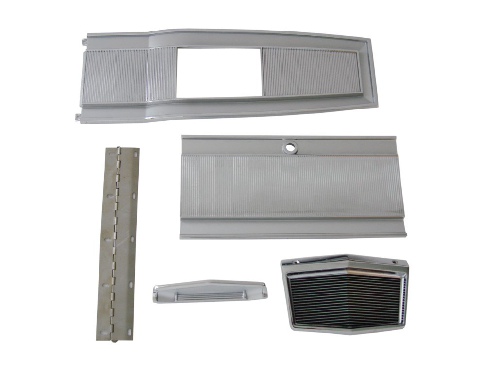 Console Plate Set -  5 piece kit (complete – 4 speed).  Console Top Plate, Console Glove box door, Console Top trim, and console end plate.  Console door hinge also included.  Please note that main console Top Plate (Part # PI-1316) may not fit wewll on original floor consoles.  Fits fine to reproduction floor consoles.