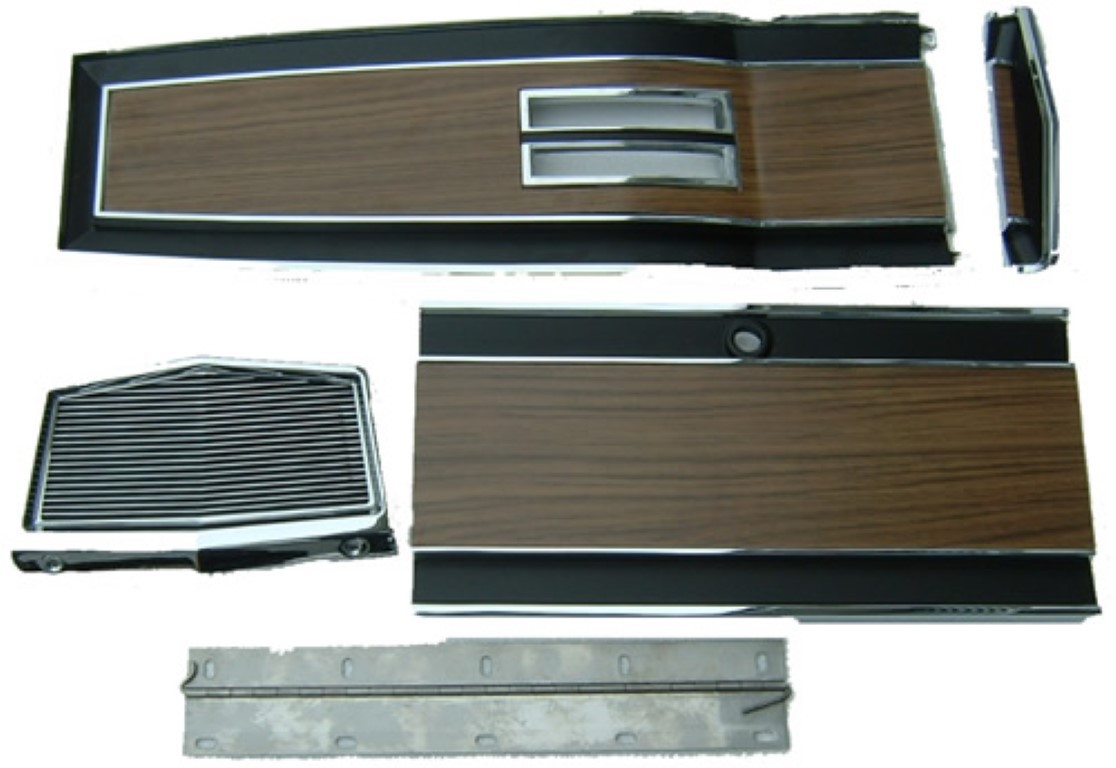 Console 5 piece kit (complete – automatic).  Console plate, console top trim, console glovebox door, console back trim and console door hinge.  Woodgrain version.