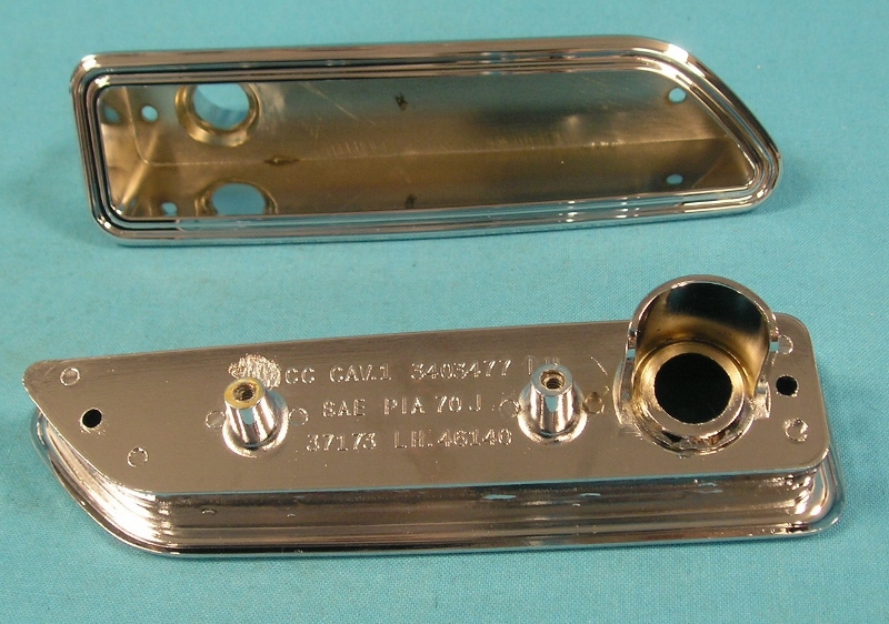 REAR SIDE MARKER BEZEL (HOUSING) - pair - discount exempt