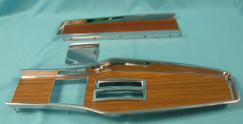 Console Set - All 3 pieces top console parts (automatic) - woodgrain.  (Ash tray cover, Top plate and Console door).