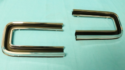 Tail Light Bezel Set (2 pieces)