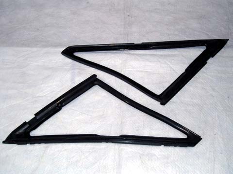 Vent Window Weatherstrip - All B-Body (Pair)