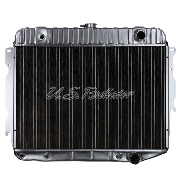 Radiator - V8 - Big Block. 17 1/2 X 26 X 2 - AUTOMATIC/NO AIR - 2 ROW