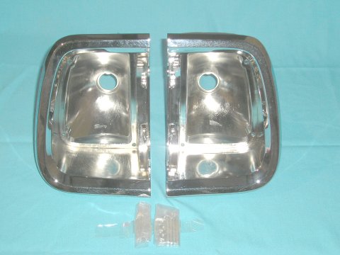 Tail light bezels (pair) - Discount exempt.