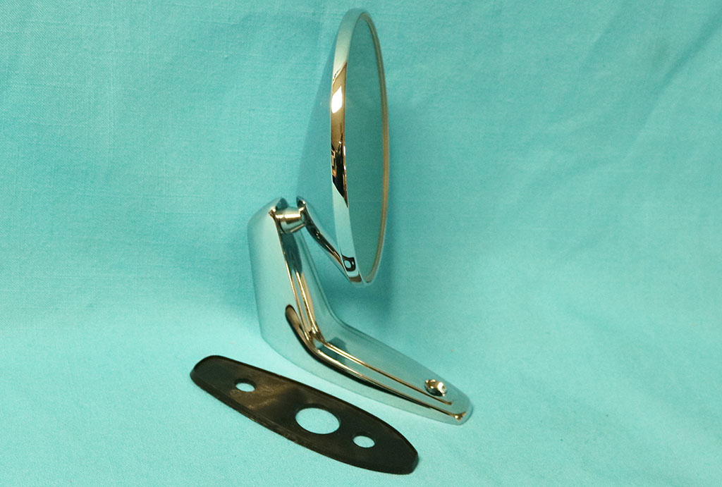 Side View Mirror - Manual Style - Drivers or passenger side.