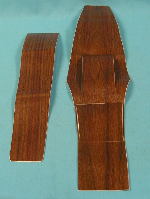 Console Simulated Woodgrain  - Automatic Transmission