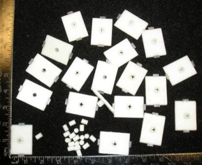 Rocker Molding Clip Kit - 20 clips (For Plugs find part # GM-1510P)