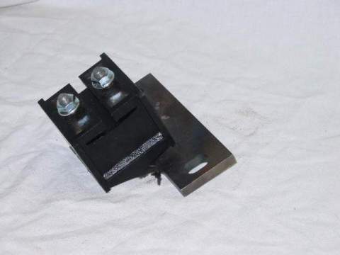 -Bolt-through Style- 
(69 & up C, 70-74 E, 72 & up B, 72 & up A,F,M,J and from mid year beyond 71 B-Body's).
(aftermarket replacement)