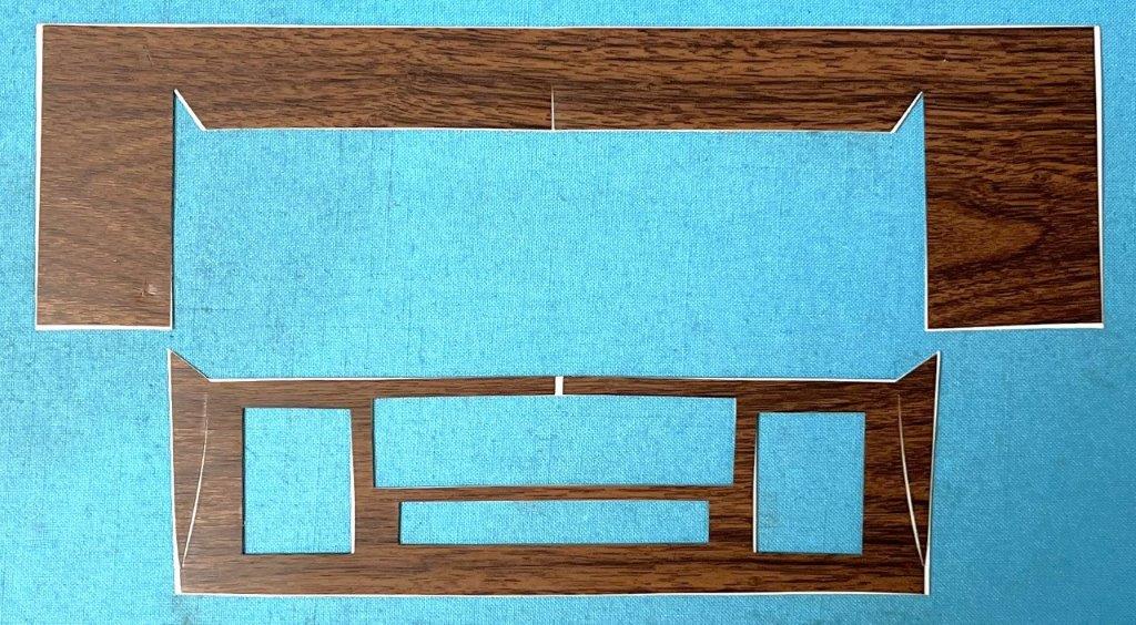 Rallye radio woodgrain decal.
