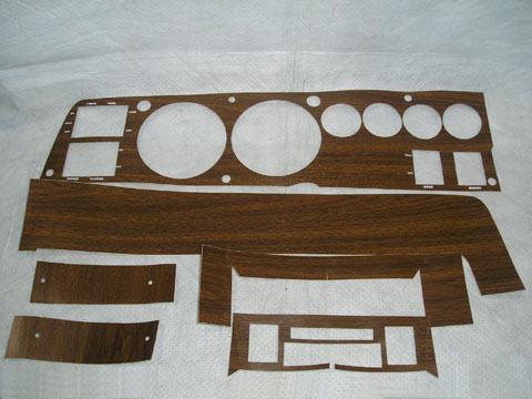 Instrument bezel woodgrain with radio & no A/C - 5 piece kit (with letters installed).