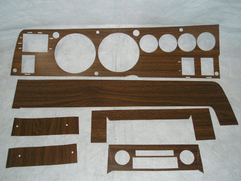 Instrument bezel woodgrain with radio & no A/C - 5 piece kit (with letters installed).