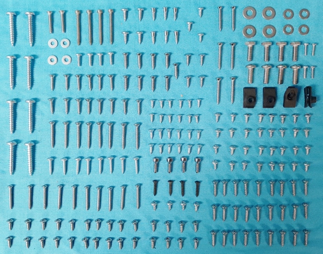 Interior Screw Kit Barracuda (164 screws) - 10 sill plate mldg. outer, 6 pillar mldg., 8 seat back, 20 sill plate inner, 20 cargo floor, 4 dash bezel, 4 kick panel, 18 roofrail and window mldg., 4 floor shift cover, 3 center mirror, 6 sunvisor, 6 fold down seat, 8 fold down seat washers, 2 coat hook, 4 armrest bezel and 4 armrest pad screws.