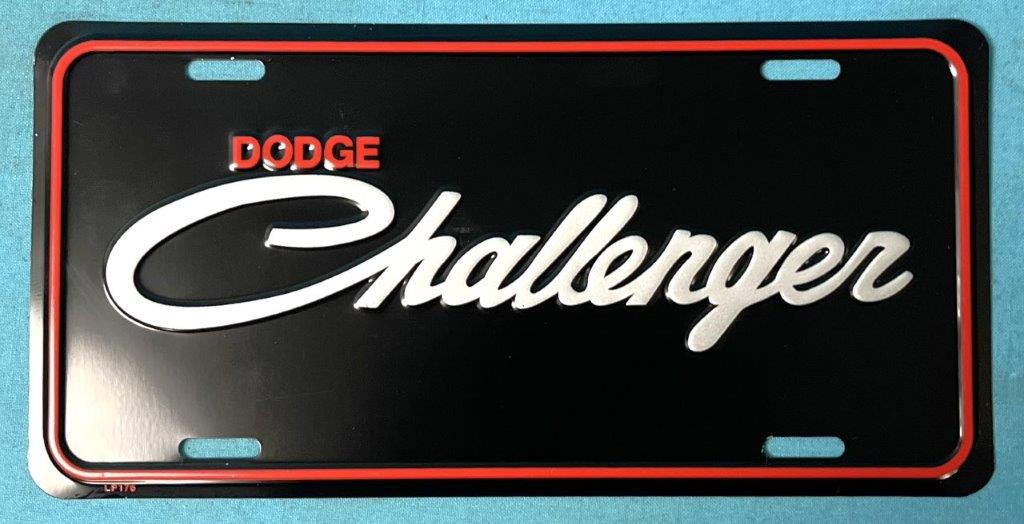 License Plate "Challenger" silver on black background