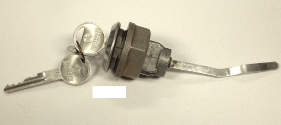 Trunk lock assembly - includes (2) NOS round Chrysler trunk keys and seal
