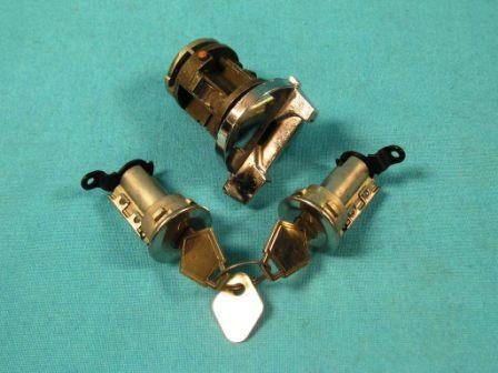 Door & Ignition Lock Set. Aftermarket.  Without tilt or telescopic column.