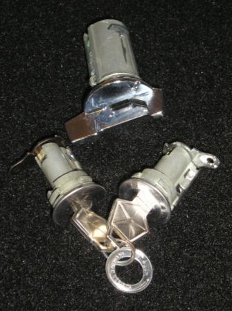 Door & Ignition Lock Set. N.O.S. All models with tilt wheel but without illuminated door locks.