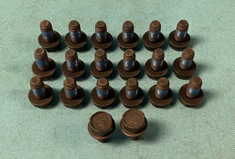 Oil Pan Bolt Set, Complete set of new Chrysler chrome oil pan bolts for: B/RB engines - (20 per set).