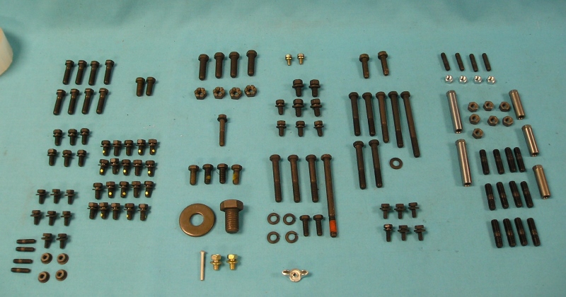 440 Engine Fastener Kit